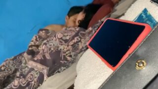 Hon! Walang Lock Ang Pinto, Magtakip Ka Ng Kumot Baka May Pumasok