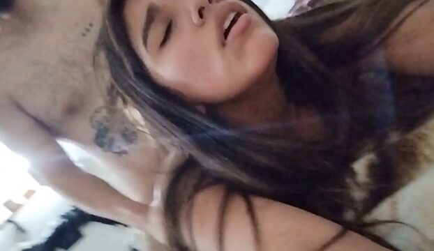 Love Me Like You Do After Valentines Scandal – Pota Sarap Mo Bes!