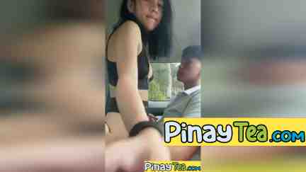 Sa loob ng kotse nagparaos