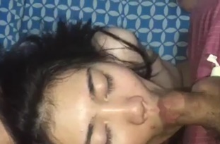 Ganito si Besh Pag May Kasalanan Lumuluhod sa Harap